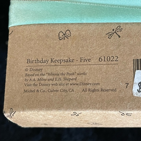 Winnie the Pooh Birthday Keepsake 5 - Picture 5 of 5